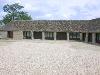 The Stalls Outside